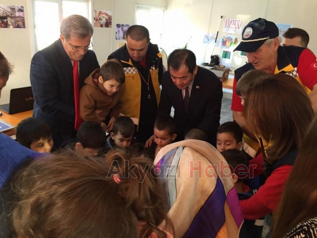 DEPREM UZMANI YOSHINORI MORIWAKI AKYAZIDA EĞİTİM VERDİ