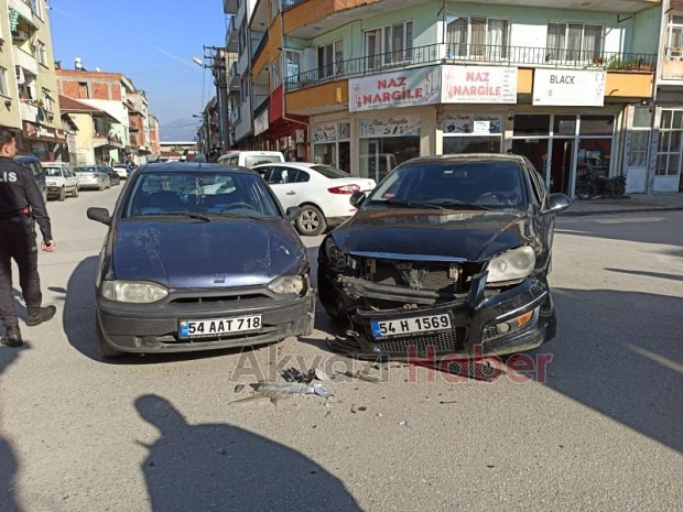 Dikkatsizlik Sonucu Kaza 1 Yaralı