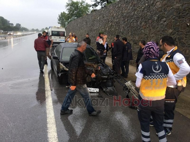 Direksiyon Hakimiyetini Kaybeden Sürücü Takla Attı