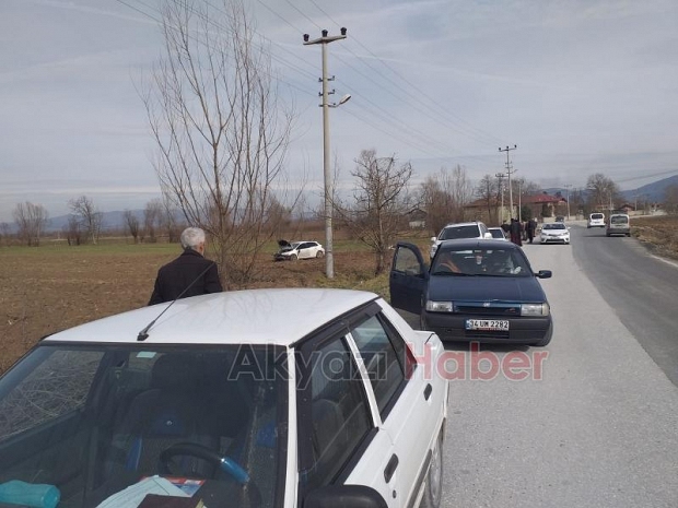 Direksiyon Hakimiyetini Kaybetti Dereden Karşıya Uçtu