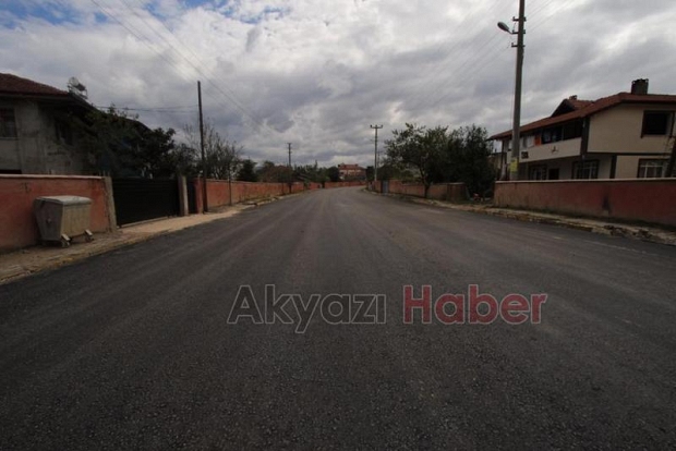 DOĞALGAZ ÇALIŞMASI BİTEN KÜÇÜCEK’TE ASFALT SERİMİ