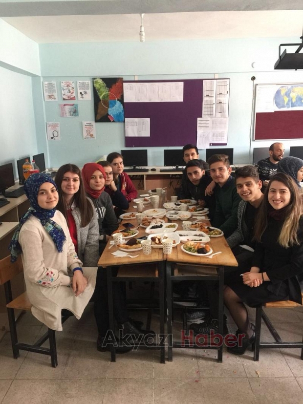 DOKURCUN ÇPA LİSESİNDE MUHASEBECİLER GÜNÜ KUTLAMASI