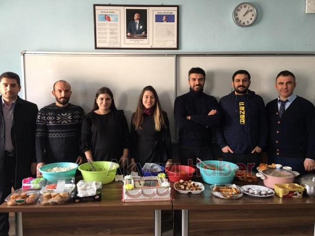 DOKURCUN ÇPA LİSESİNDE MUHASEBECİLER GÜNÜ KUTLAMASI