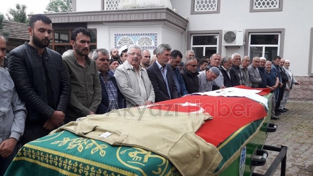Dün askere gidecekti  bugün toprağa verildi