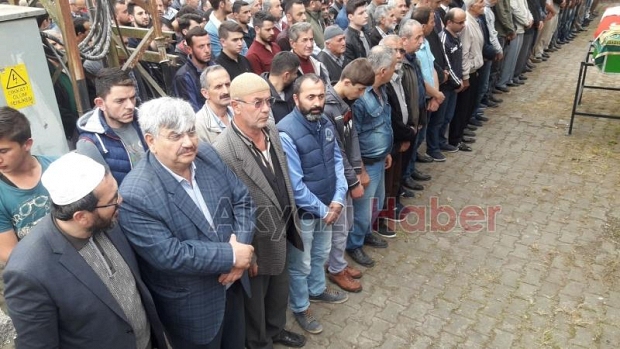 Dün askere gidecekti  bugün toprağa verildi