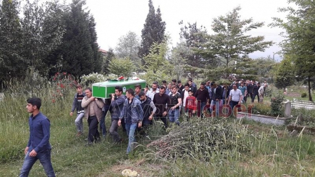 Dün askere gidecekti  bugün toprağa verildi