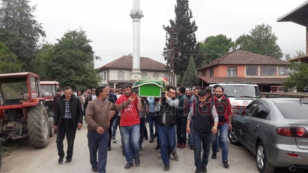 Dün askere gidecekti  bugün toprağa verildi