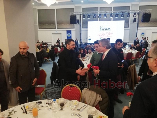 Ekrem Yüce Akyazı Basınını Unutmadı