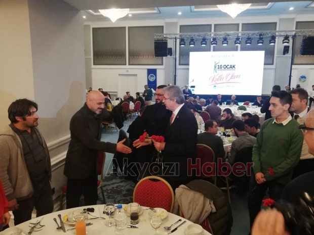 Ekrem Yüce Akyazı Basınını Unutmadı