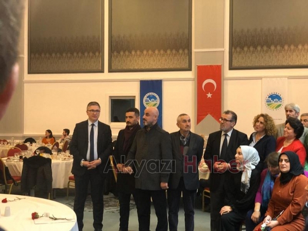 Ekrem Yüce Akyazı Basınını Unutmadı