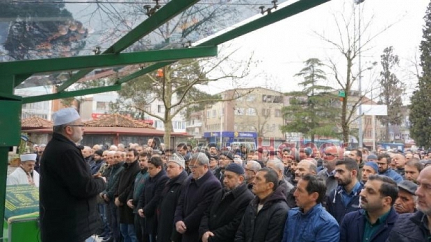 EMEKLİ DİN KÜLTÜRÜ ÖĞRETMENİ ALİ GÜL DEFNEDİLDİ