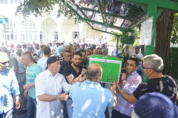 Emekli Öğretmen İsmail Koç Vefat Etti