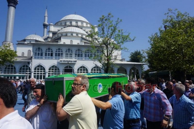 Emekli Öğretmen İsmail Koç Vefat Etti