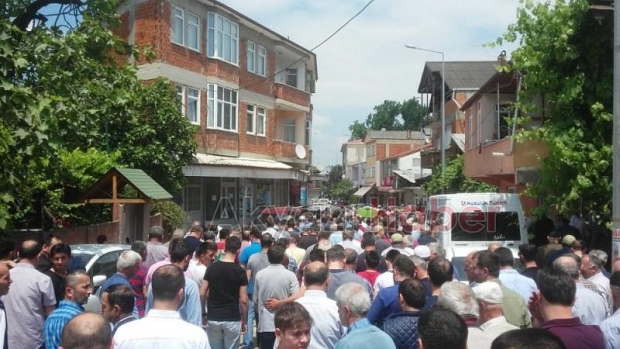 Emine Fırat Defnedildi