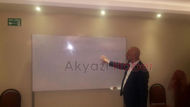 Emlak Kursu Kursiyerleri Sertifikalarını Aldı