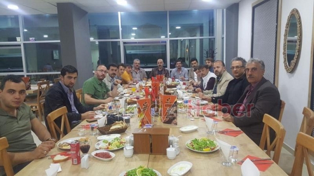 Emlak Kursu Kursiyerleri Sertifikalarını Aldı