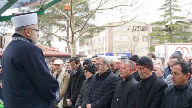Emriye Şirin Defnedildi