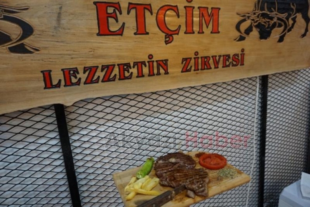 İkizler Etçim restaurant değerli müşterilerine hizmete devam ediyor