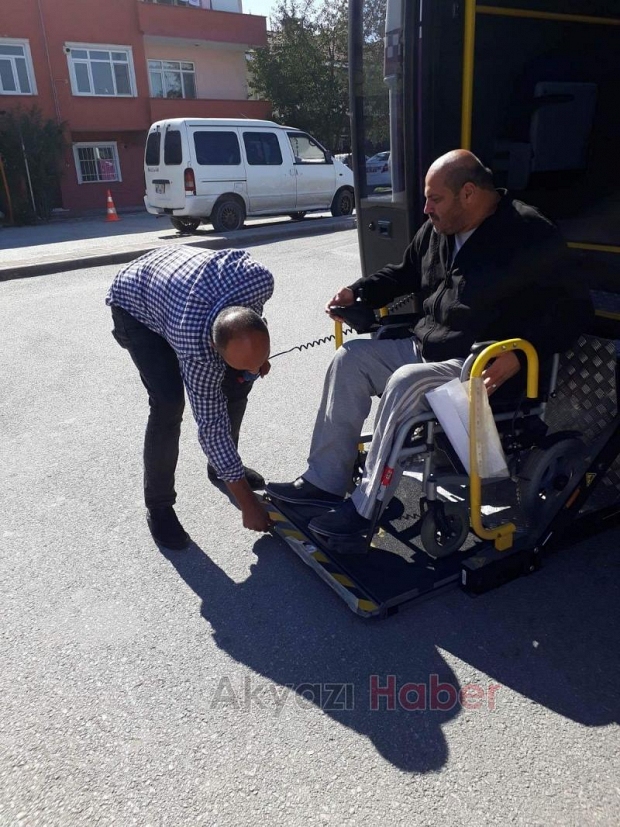 Engelli Vatandaşa Örnek Davranış