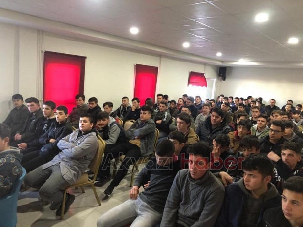 Ensar Vakfı Akyazı Şubesinden sıra dışı seminer 