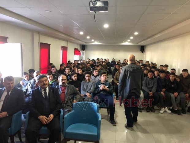 Ensar Vakfı Akyazı Şubesinden sıra dışı seminer 