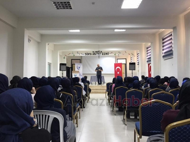 Ensar Vakfı Akyazı Şubesinden sıra dışı seminer 