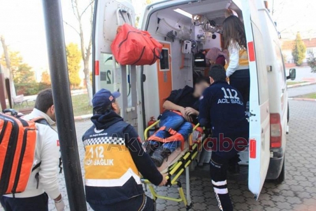 Epilepsi Nöbeti Geçiren Öğrenci Hastaneye Kaldırıldı