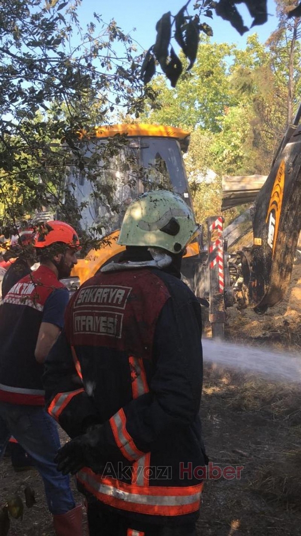 Erdoğdu mahallesinde Samanlık yangını