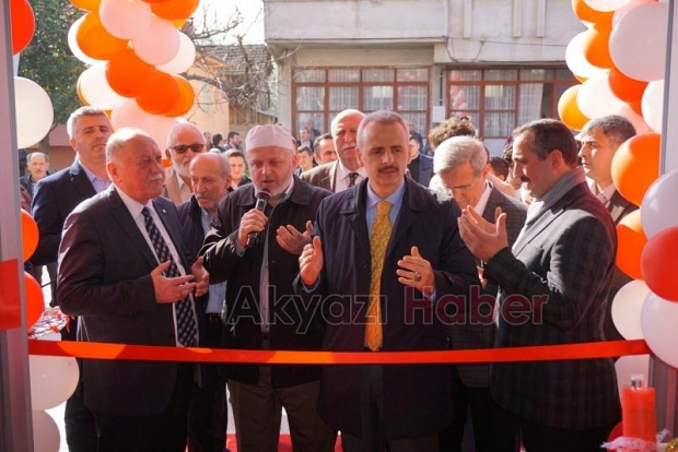 Eren Mobilya Dualarla Açıldı