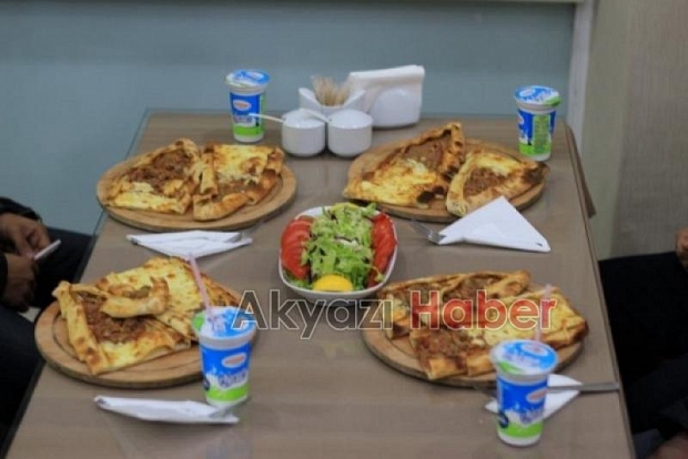Eroğluları Pide Lahmacun İftarda Sizleri Bekliyor
