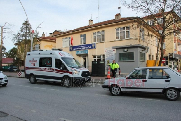 Eşi Tarafından Bıçaklandı
