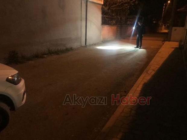 Evin Duvarlarını Kurşunladılar