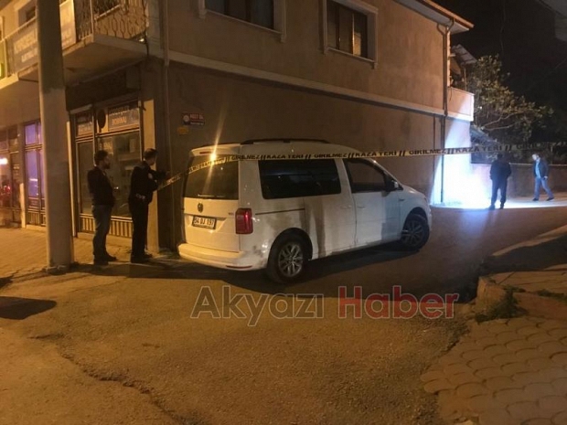 Evin Duvarlarını Kurşunladılar