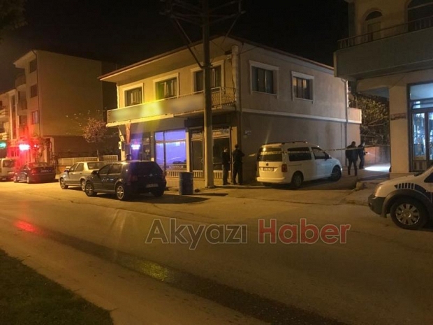Evin Duvarlarını Kurşunladılar