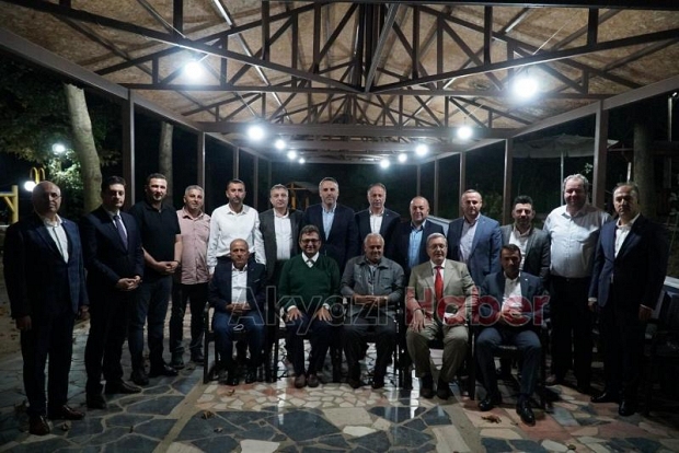 Eylül ayı İlçe başkanları toplantısı Akyazıda yapıldı
