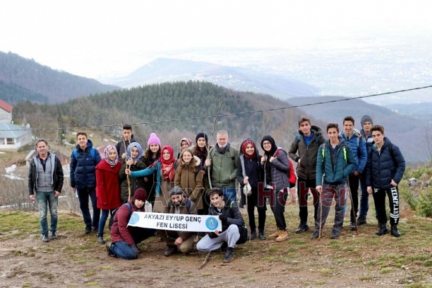 Eyyup Genc Fen Lisesi Keremali Ye Yurudu Akyazi Haber Akyazi Nin Bir Numarali Haber Sitesi Sakarya Haber