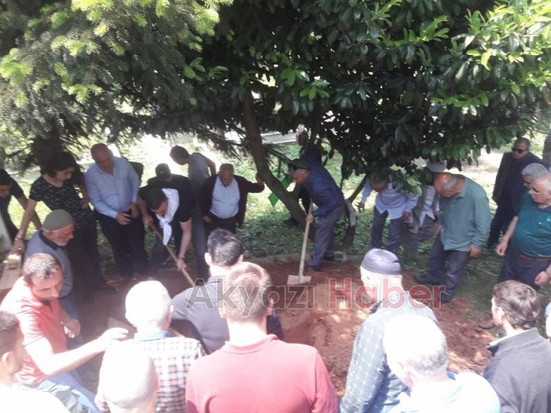 Fahriye Akbulut Dualarla Defnedildi
