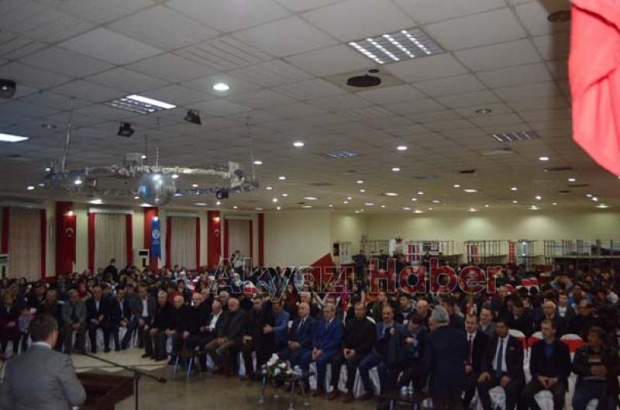 Fatih Akbaba Akyazılılarla Buluştu
