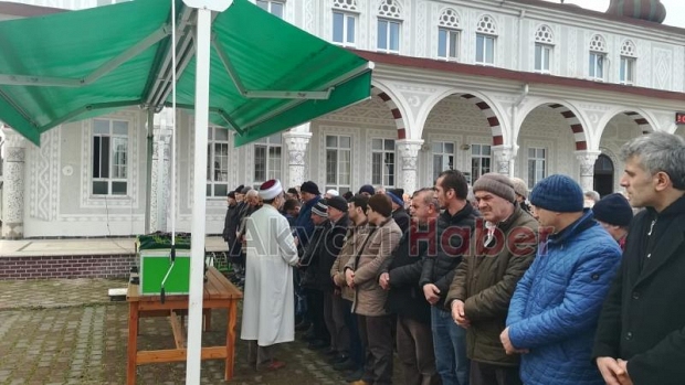 Fatma Çakmak Dualarla Defnedildi