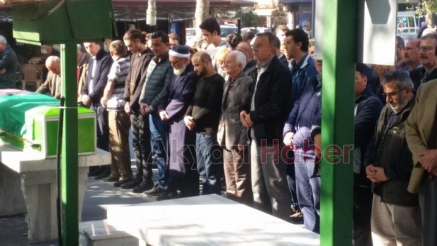 Fatma Özdemir Dualarla Defnedildi