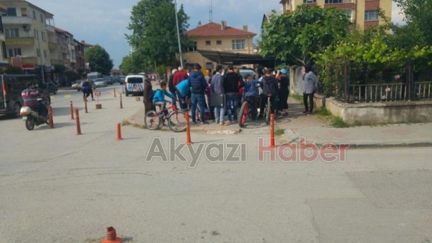Fenalaşan Öğrenci Birden Yere Yığıldı