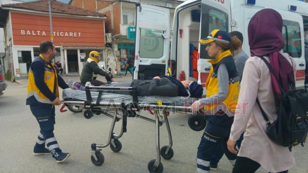 Fenalaşan Öğrenci Birden Yere Yığıldı