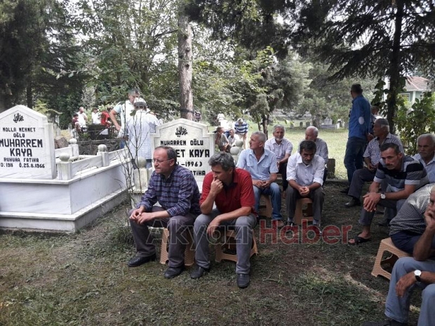 Ferit Kaya Defnedildi