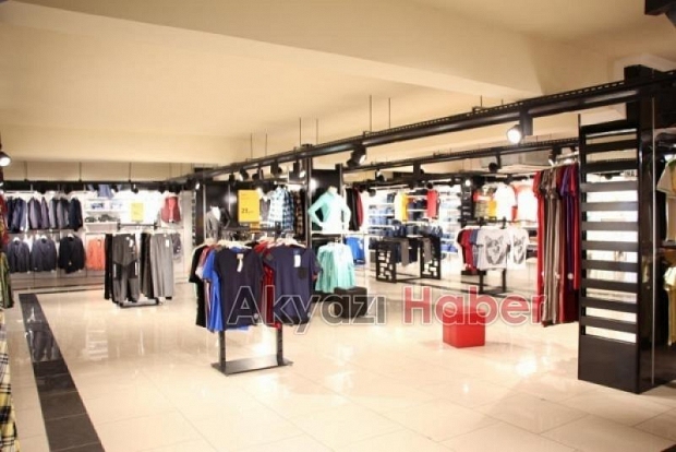 Fulla Giyimde Yüzde 50 indirim başladı
