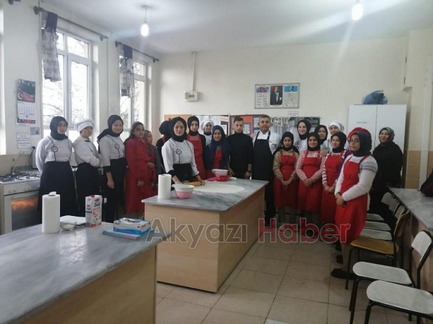 Genç Çıraklar Atölyede Projesi Devam Ediyor