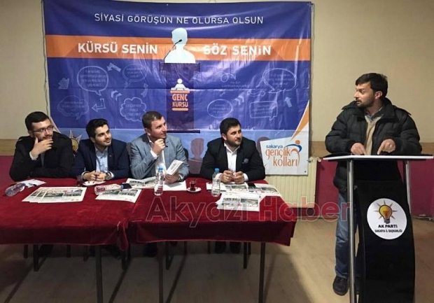 Genç Kürsü Akyazı da Yeniden Kuruldu 