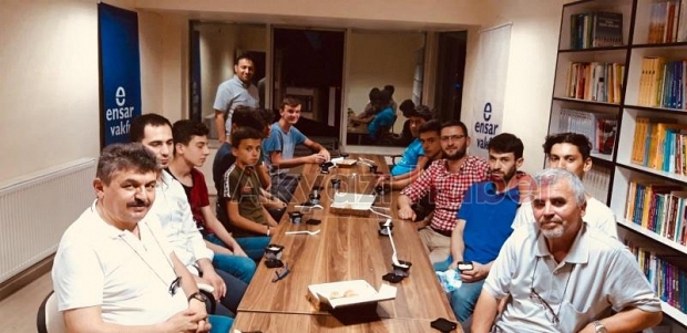 Gençlerle Buluşmalara Devam