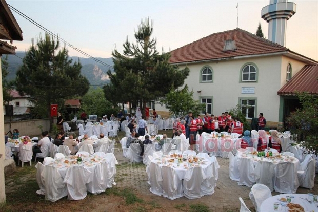 Gökçeler Mahallesi İftarda Buluştu
