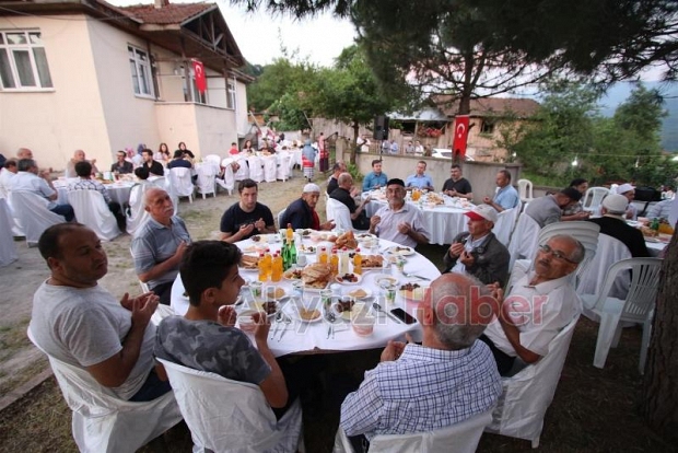 Gökçeler Mahallesi İftarda Buluştu