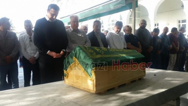 Gökhan Kilit Oğlunu toprağa verdi
